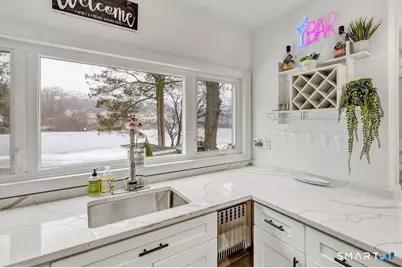 110 Grenelle Street, Bridgeport, CT 06606 - Photo 3