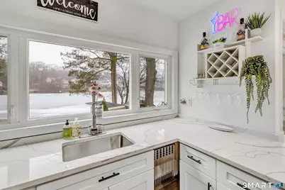 110 Grenelle Street, Bridgeport, CT 06606 - Photo 21