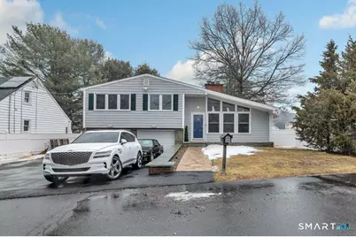 110 Grenelle Street, Bridgeport, CT 06606 - Photo 1