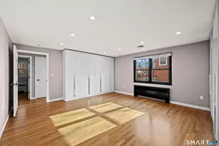 16 Chestnut Ln, West Hartford, CT 06110 - Photo 15