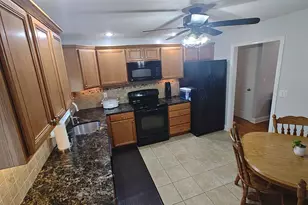 56 Dessa Dr, Hamden, CT 06517 - Photo 15