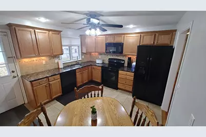 56 Dessa Drive, Hamden, CT 06517 - Photo 13