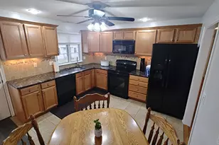 56 Dessa Dr, Hamden, CT 06517 - Photo 13