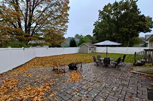 56 Dessa Dr, Hamden, CT 06517 - Photo 5