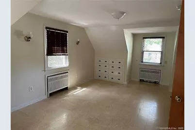 28 North Avenue, North Haven, CT 06473 - Photo 17