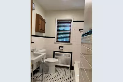28 North Avenue, North Haven, CT 06473 - Photo 35
