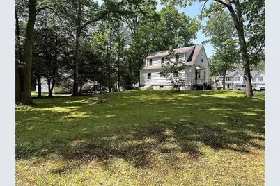 28 North Avenue, North Haven, CT 06473 - Photo 3