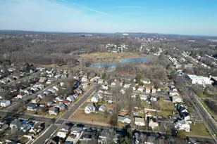 497 Commonwealth Ave, New Britain, CT 06053 - Photo 33