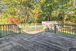 104 Sperry Dr, Guilford, CT 06437 - Photo 29