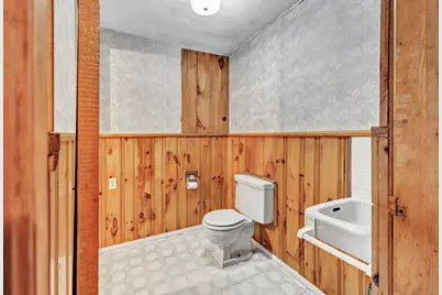 104 Sperry Drive, Guilford, CT 06437 - Photo 25