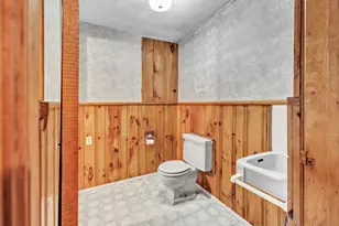 104 Sperry Dr, Guilford, CT 06437 - Photo 25