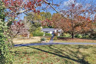 104 Sperry Dr, Guilford, CT 06437 - Photo 35