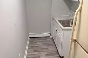 197 S Leonard St, Waterbury, CT 06708 - Photo 3