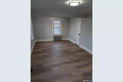 527 Route 163, Montville, CT 06353 - Photo 7