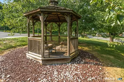 295 Ridge Road #8, Wethersfield, CT 06109 - Photo 3