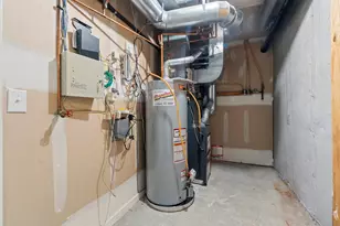 4001 Heartwood Ln, Danbury, CT 06811 - Photo 19