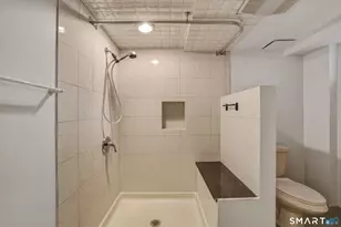 102 Lawler Rd, West Hartford, CT 06117 - Photo 31