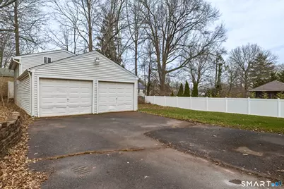 102 Lawler Road, West Hartford, CT 06117 - Photo 3