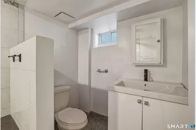 102 Lawler Road, West Hartford, CT 06117 - Photo 37