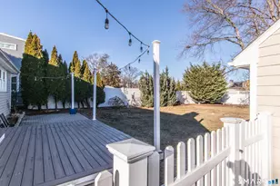 36 Middlebury St, Stamford, CT 06902 - Photo 3