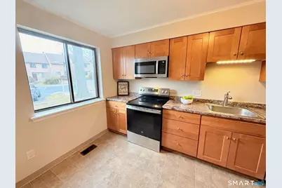 218 Adams Hill Way #218, East Windsor, CT 06088 - Photo 11