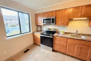 218 Adams Hill Way, East Windsor, CT 06088 - Photo 11