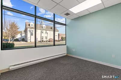 2428 Whitney Avenue, Hamden, CT 06518 - Photo 29