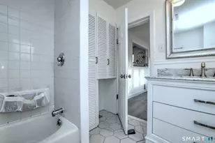 299 Meadows End Rd, Milford, CT 06460 - Photo 21