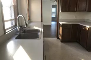 37 Sherman St, Bristol, CT 06010 - Photo 7