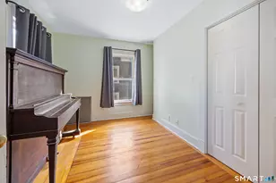 121 Liberty St, Meriden, CT 06450 - Photo 23