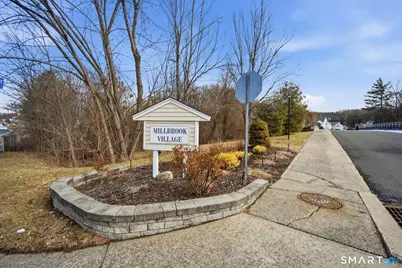 82 Millbrook Court #82, Newington, CT 06111 - Photo 29