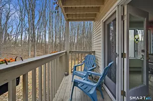 82 Millbrook Ct, Newington, CT 06111 - Photo 25