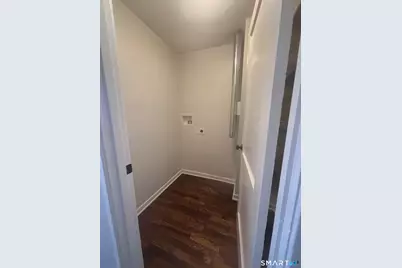 38 Elmhurst Circle, West Hartford, CT 06110 - Photo 5