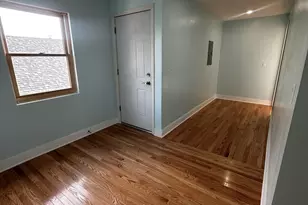 185 Alpine St, Bridgeport, CT 06610 - Photo 5