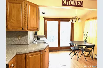 24 Byron Avenue, Ansonia, CT 06401 - Photo 9