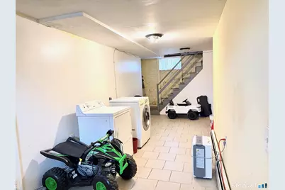 24 Byron Avenue, Ansonia, CT 06401 - Photo 19