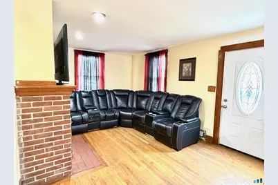 24 Byron Avenue, Ansonia, CT 06401 - Photo 5