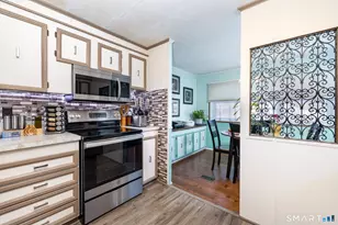 301 Buddington Rd, Groton, CT 06340 - Photo 9