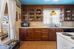 49 Woodland St, Bristol, CT 06010 - Photo 17