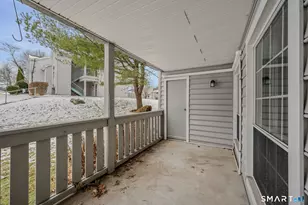 74 Crown Knoll Ct, Groton, CT 06340 - Photo 7