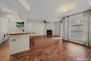 74 Crown Knoll Ct, Groton, CT 06340 - Photo 5