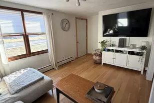 122 Wells Rd, East Windsor, CT 06088 - Photo 3