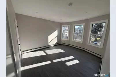 82 Waldorf Avenue, Bridgeport, CT 06605 - Photo 5