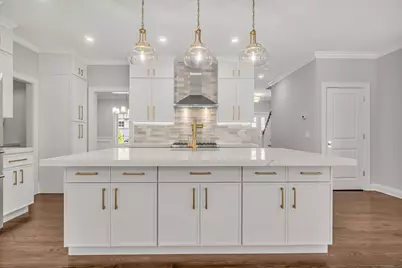 153 Pease Avenue, Fairfield, CT 06890 - Photo 9