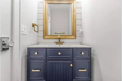 153 Pease Avenue, Fairfield, CT 06890 - Photo 17