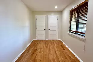 17 Lance Cir, Bridgeport, CT 06606 - Photo 3