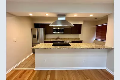 17 Lance Circle #17, Bridgeport, CT 06606 - Photo 9