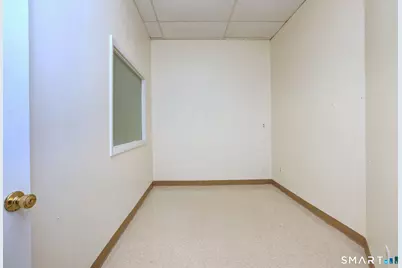 236 Boston Post Road #2a, Orange, CT 06477 - Photo 33