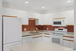 1103 Gray Fox Ln, Rocky Hill, CT 06067 - Photo 11