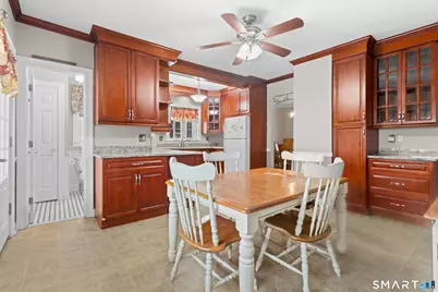 826 South Main Street, Seymour, CT 06483 - Photo 5